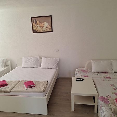 Apartments Ana Dojran Bagian luar foto