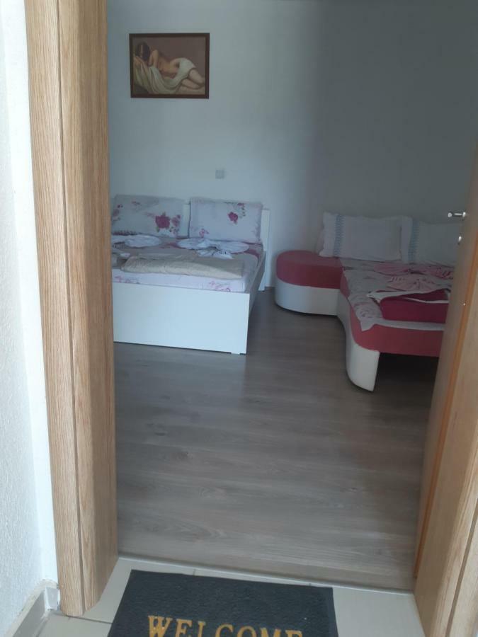 Apartments Ana Dojran Bagian luar foto